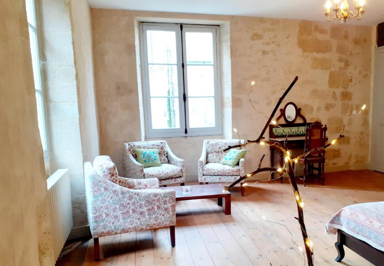 Logis Des Lugats, Gite De Charme ลา เฮออล ภายนอก รูปภาพ